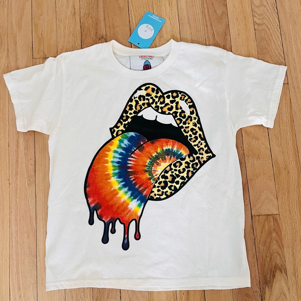 NWT Locals Only by Sweet Buddha Shirt Size Small